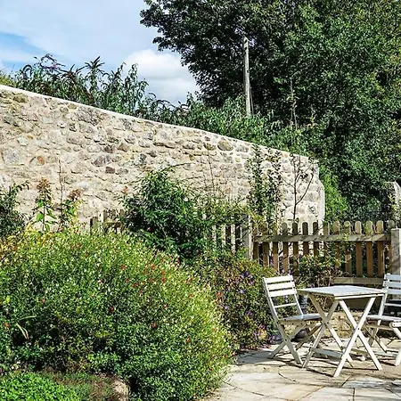 Manor At Cusgarne Manor Adults Only *